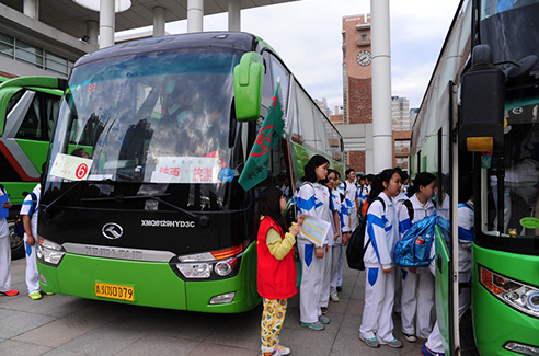 学校接送